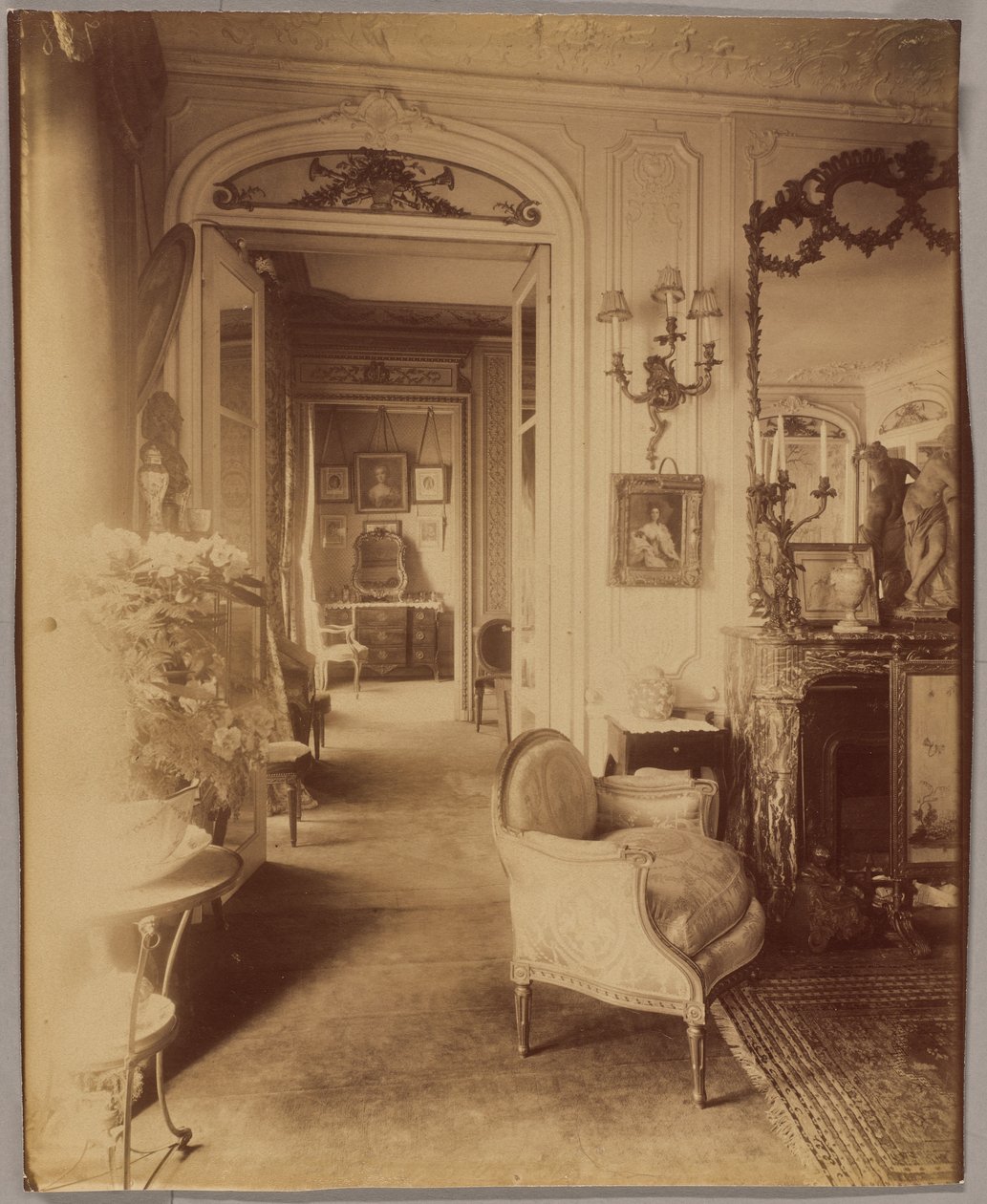 Interior de Mlle Sorel, da Comédie-Française, Avenida dos Campos Elísios de Eugène Atget