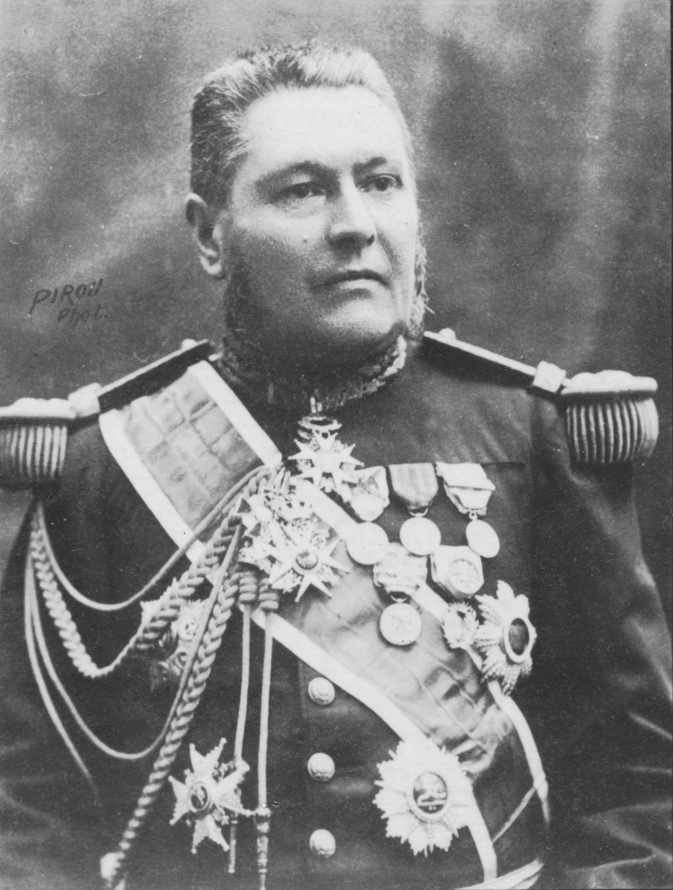 Almirante Bienaime, c1893 de Eugene Pirou