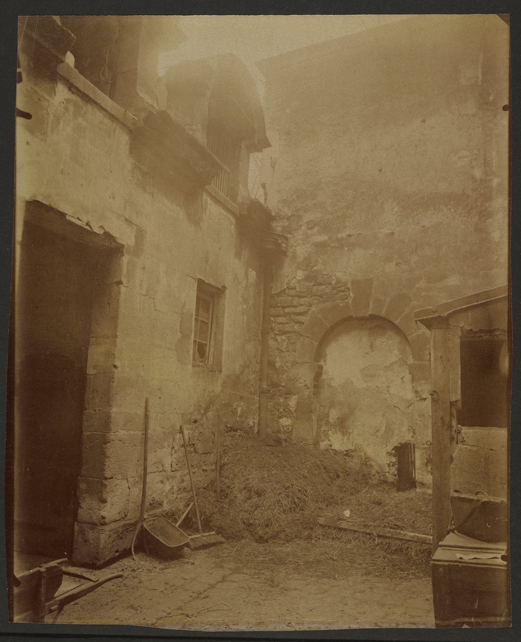 Hôtel Richelieu, 18 Quai de Béthune de Eugène Atget