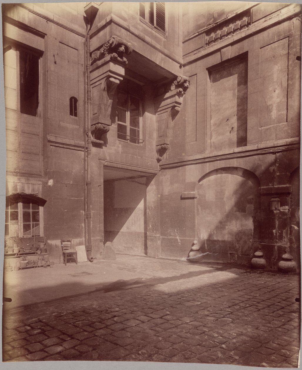 Hôtel de Lauzun, 17 quai d