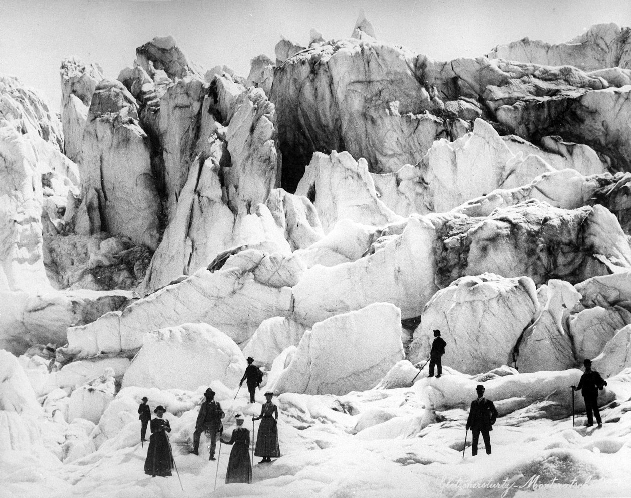 Alpinistas na geleira de Morteratsch, C19th atrasado de European Photographer