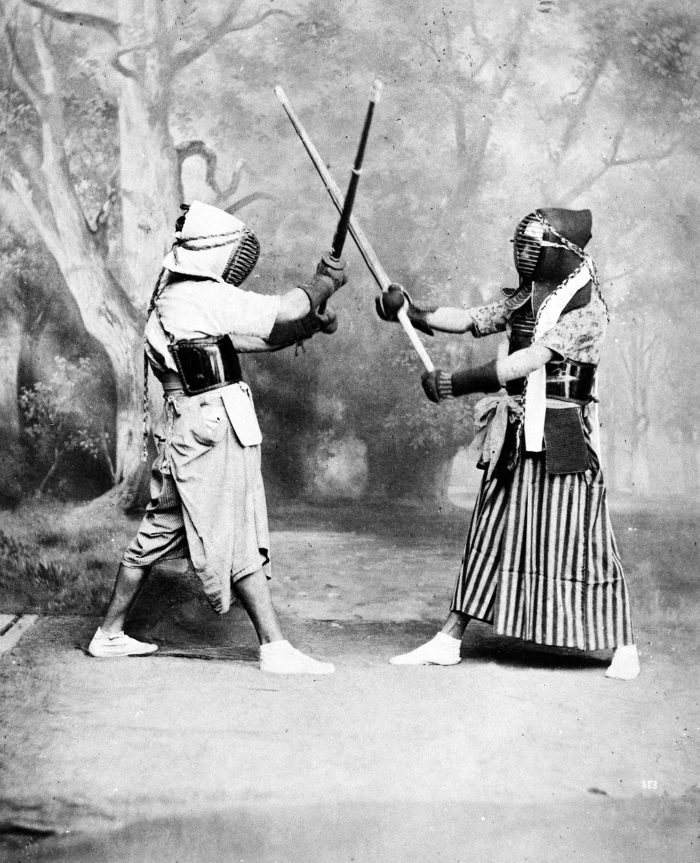 Kendo, ou esgrima japonesa, c.1860-80 de European Photographer