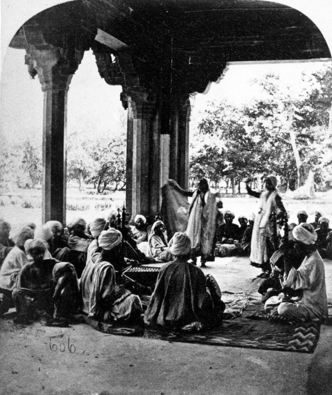 Dança Nautch, c.1860s de European Photographer