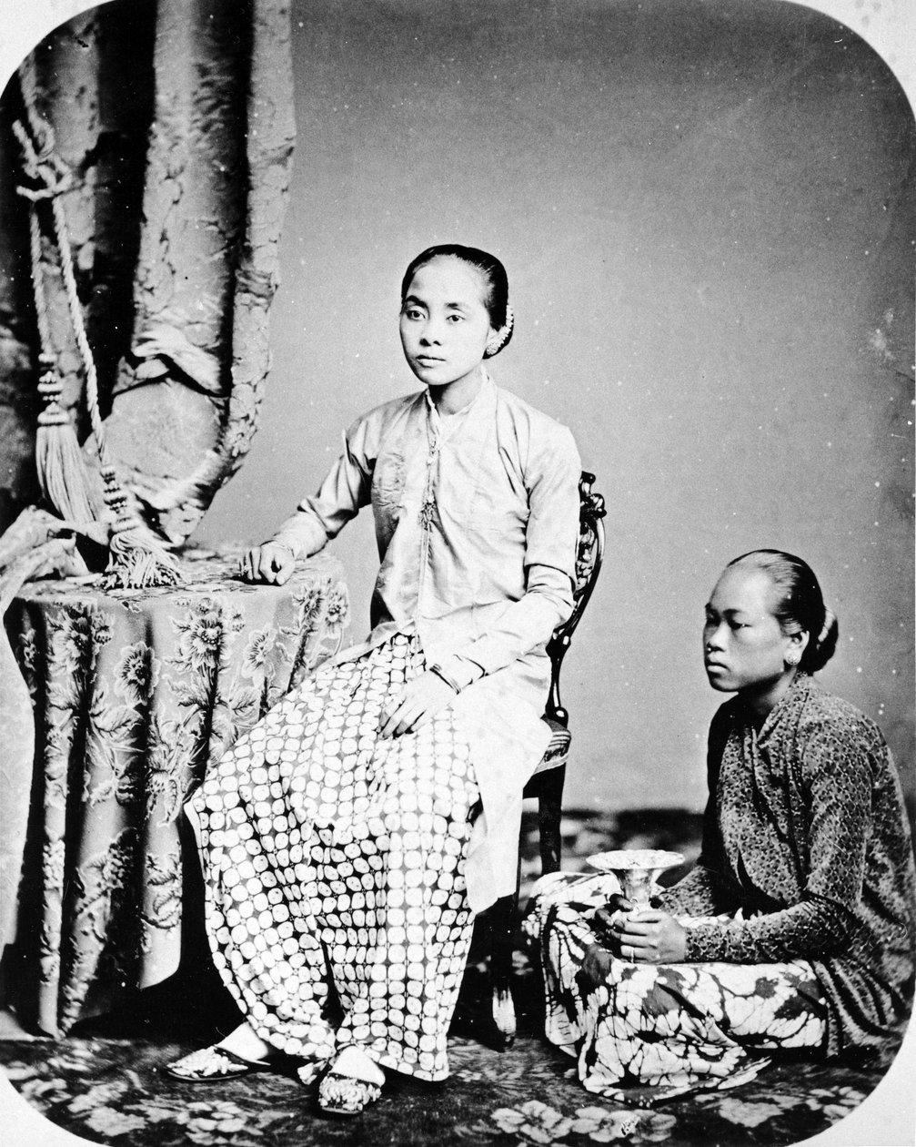 Esposa de Rhaden Salehs, Java, c.1872 de European Photographer