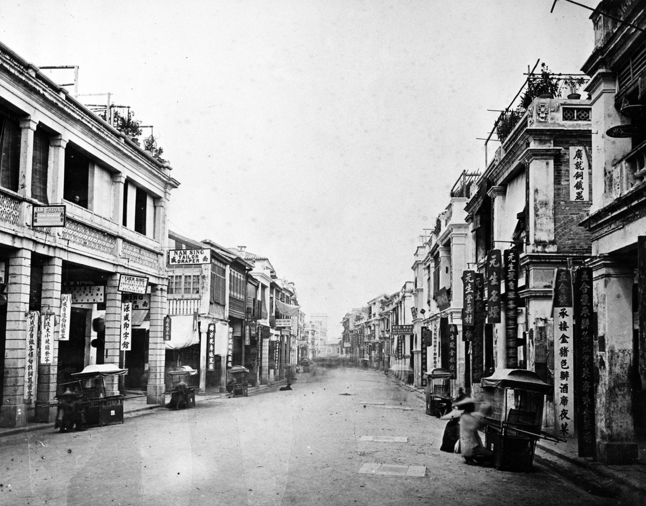 Estrada das rainhas, Hong Kong, c.1875 de European Photographer