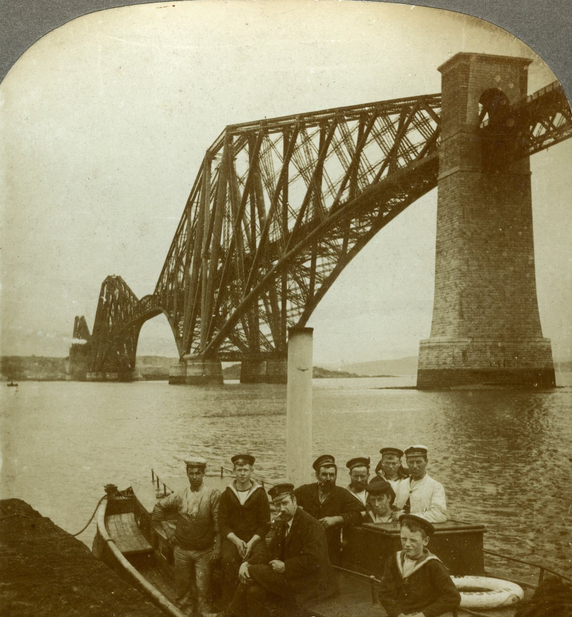 Adiante ponte, Escócia. de Excelsior Stereoscopic Tours