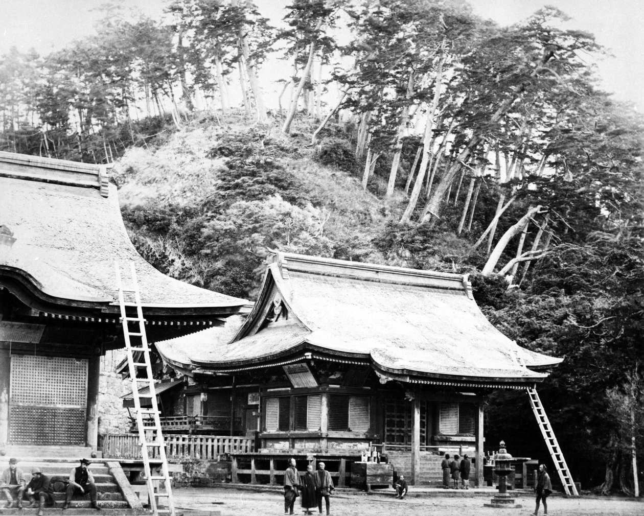 Um templo de Kamakura, c.1867 de Felice Beato