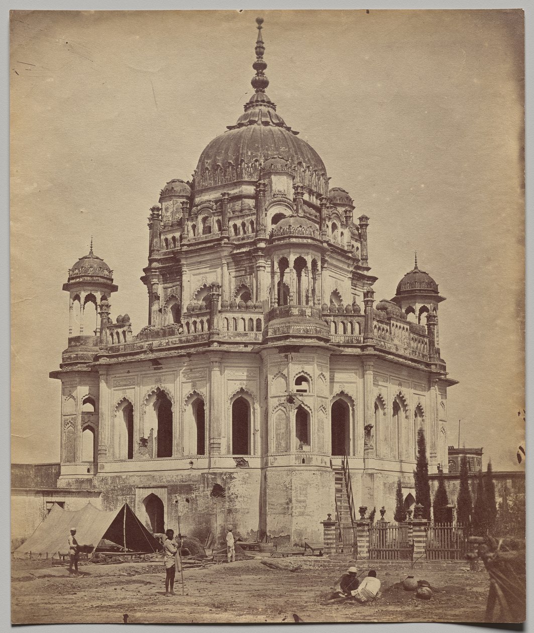 A Tumba de Saadat Ali no Palácio Kaiserbagh de Felice A. Beato