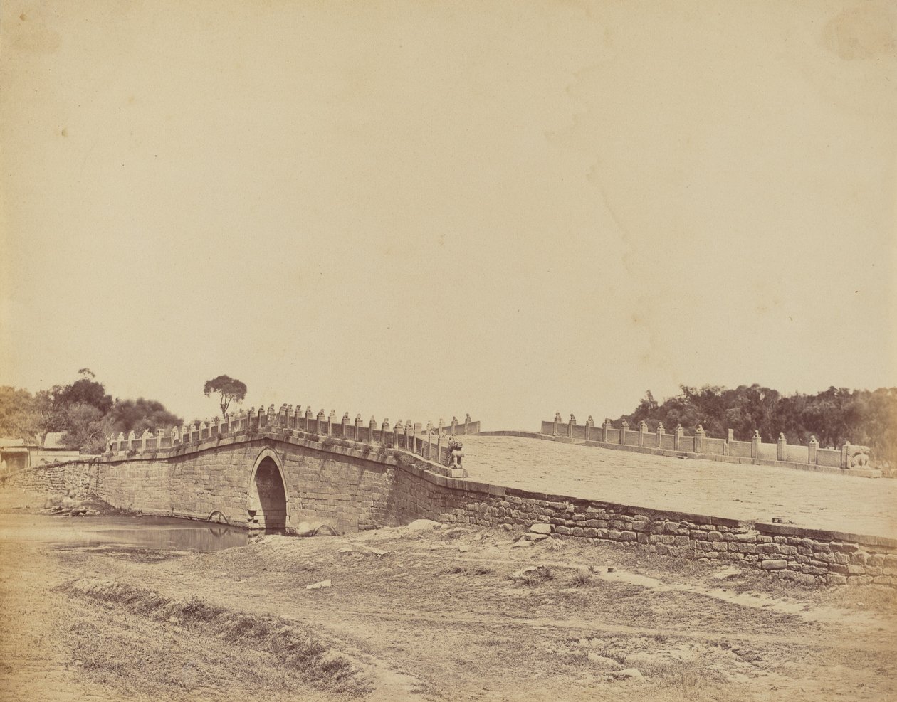 Ponte de Palichian perto de Pequim, a cena da luta com tropas imperiais chinesas, 21 de setembro de 1860 de Felice Beato