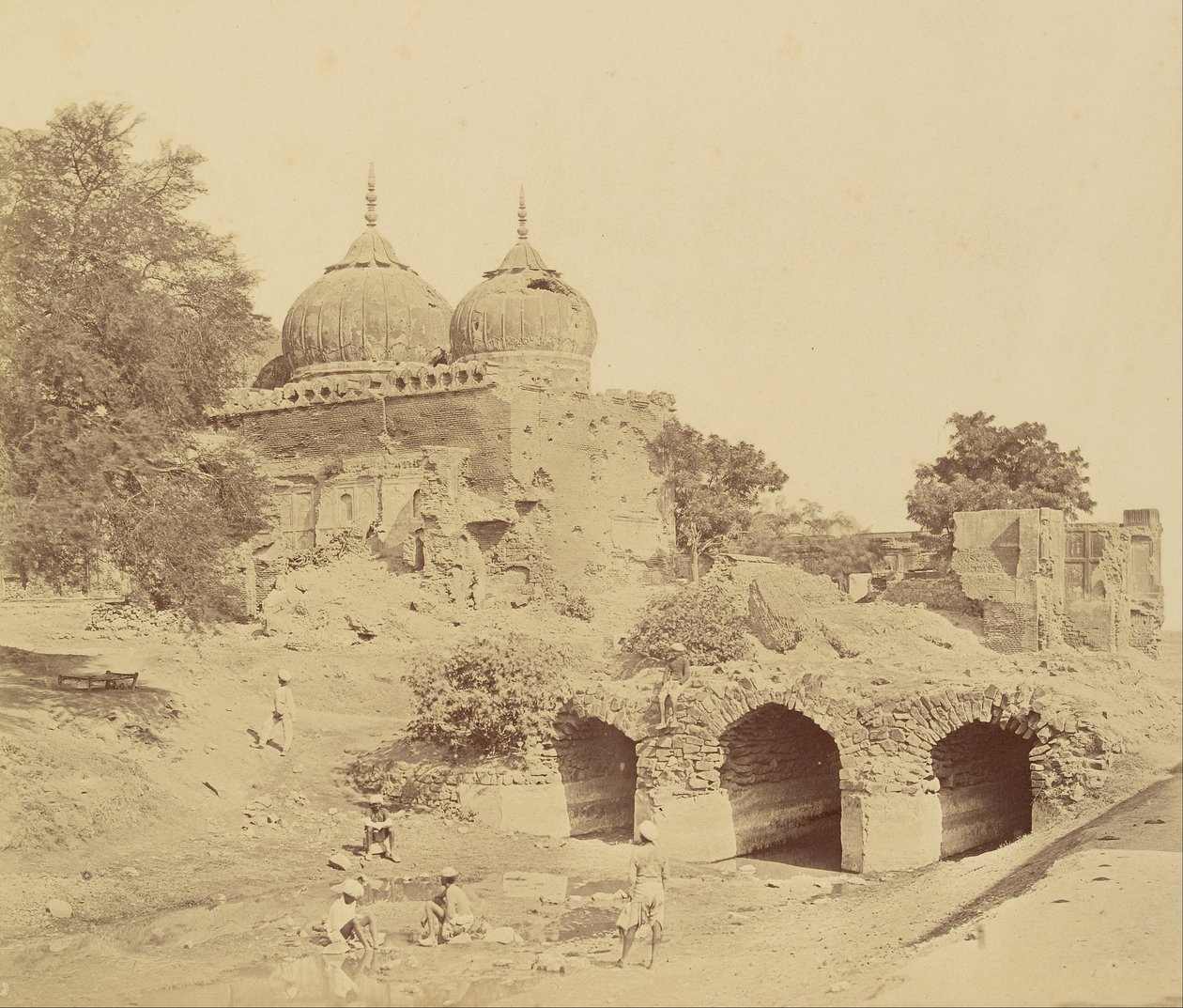 Mesquita perto da Bateria da Alfândega de Felice Beato