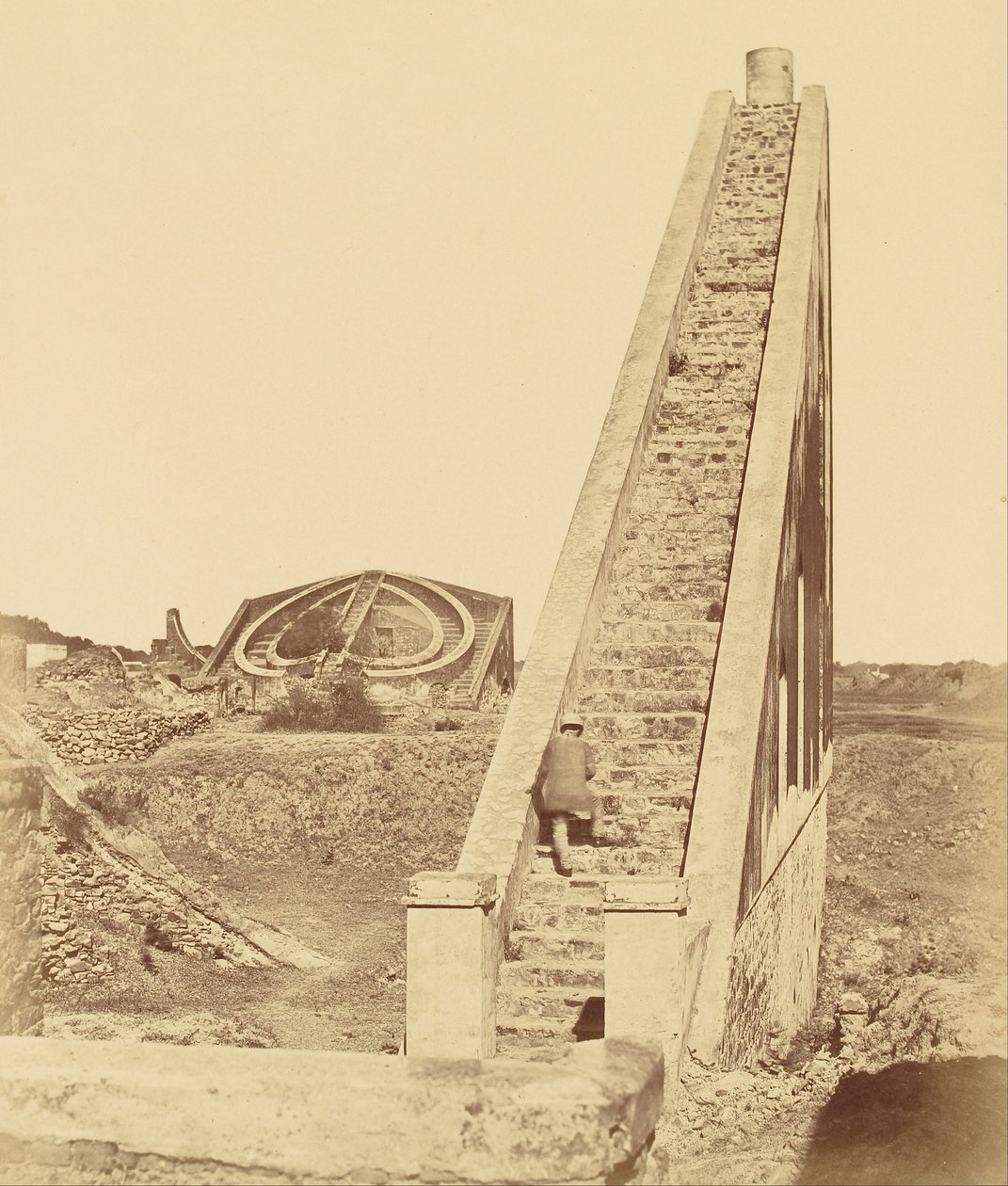 Antigo Observatório perto de Delhi de Felice Beato