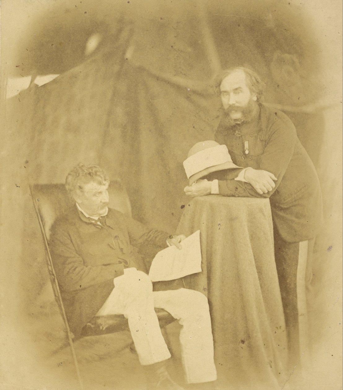Sir Henry Drury Harness, KCB, Coronel Commandant, Royal Engineers e Coronel Robert Abercromby de Felice Beato