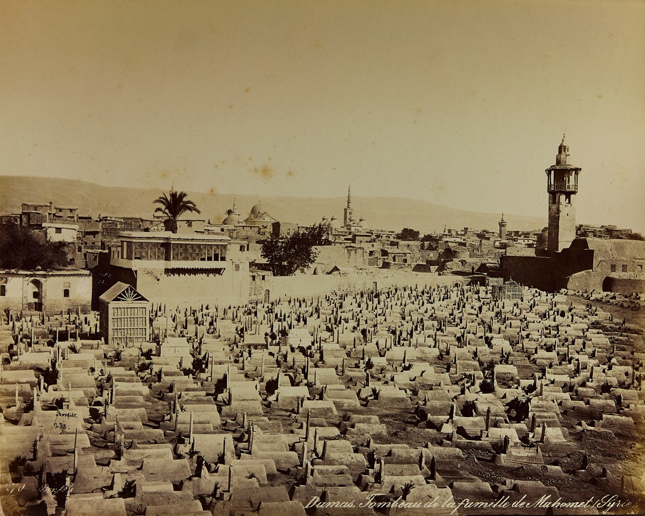 Álbum "Damas et Baalbek": O cemitério da família de Mohammed em Damasco de Félix Bonfils