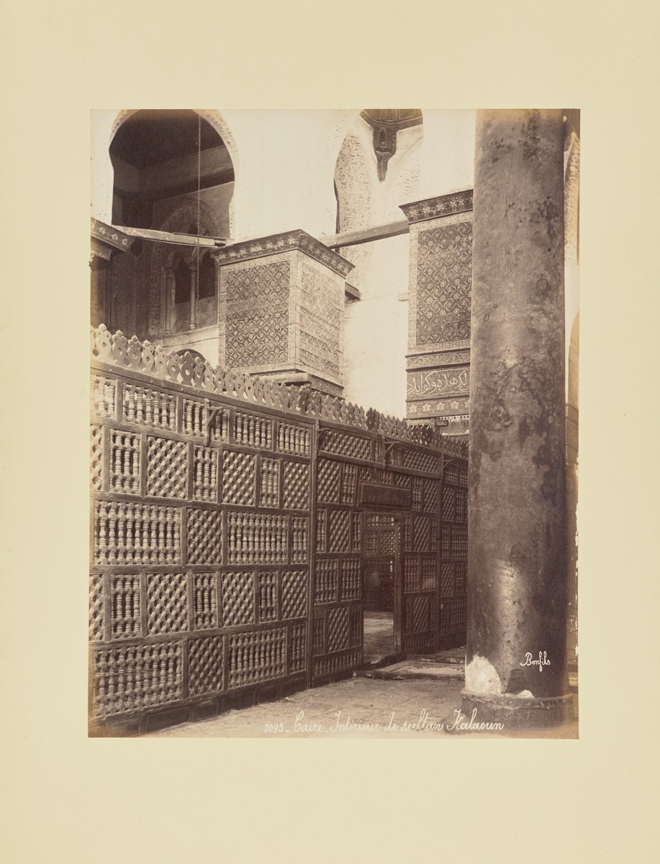 Cairo - Interior da mesquita do sultão Qalawun de Félix Bonfils