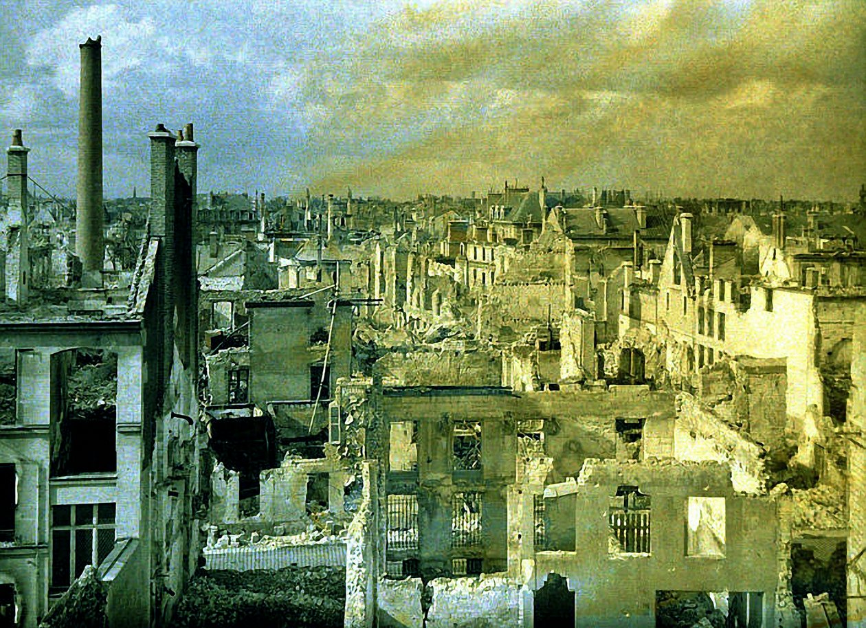 Panorama das ruínas da cidade, Reims, Marne, França, 1917 (autochrome) de Fernand Cuville