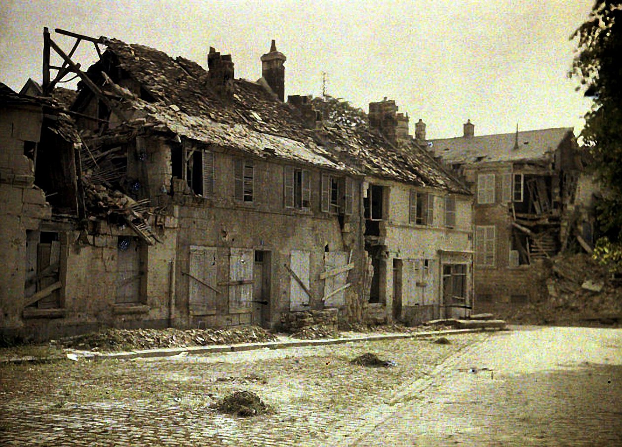 Vista das ruínas, Soissons, Aisne, França, 1917 (autocrômico) de Fernand Cuville
