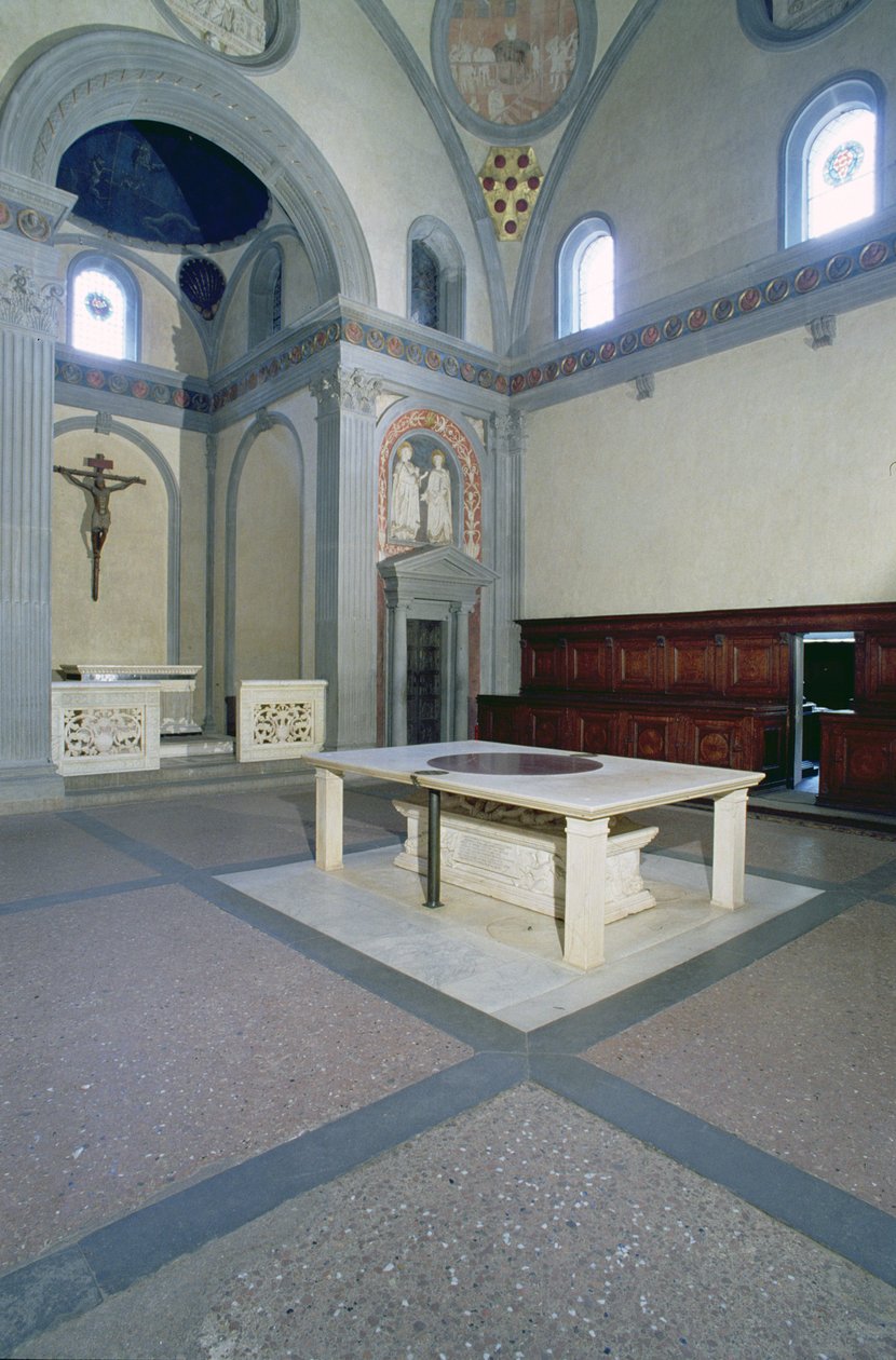 Vista do interior, construída c.1420-29 de Filippo Brunelleschi