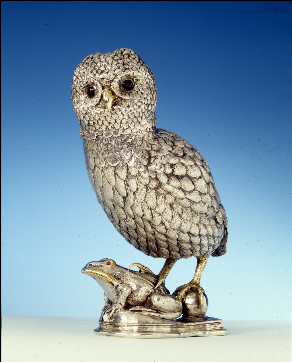 Taça em forma de coruja, Ghent, c.1560 de Flemish School
