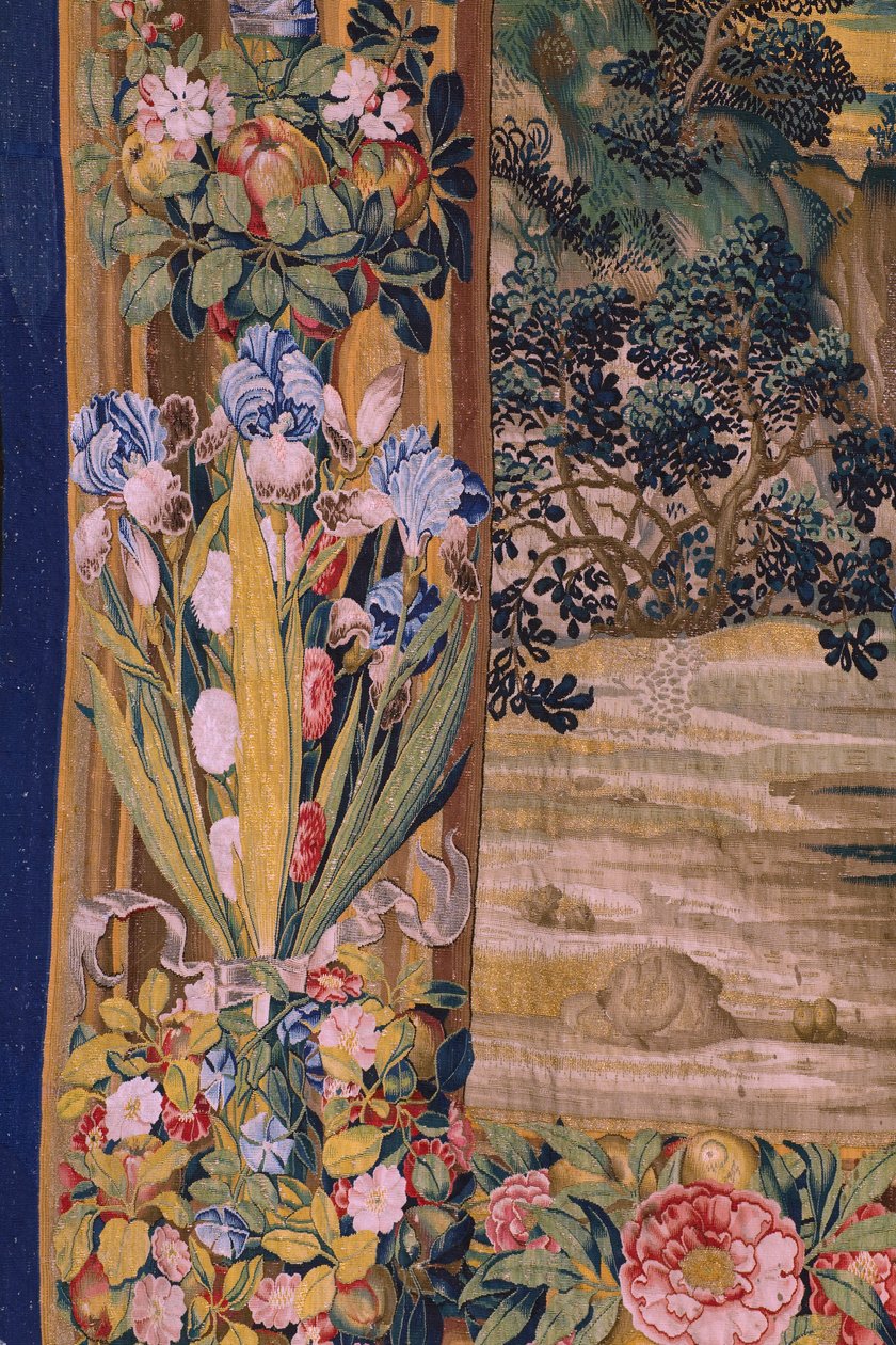 Tapeçaria flamenga. Série O Apocalipse: São Miguel derrotando o dragão. Atelier Willem Dermoyen, Bruxelas. Ca 1553-1555. Detalhe. de Flemish School
