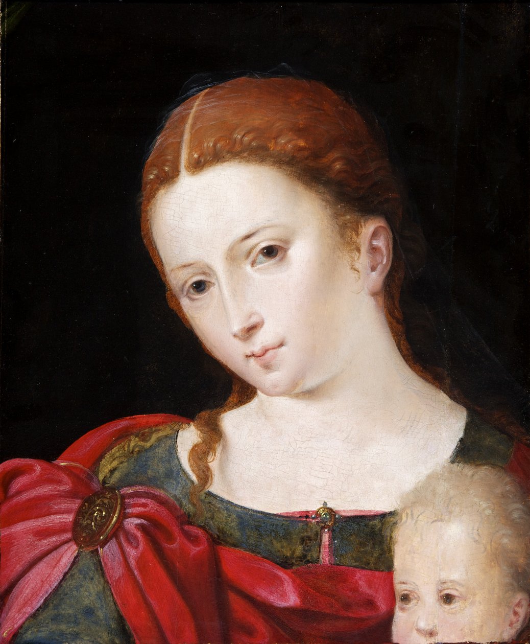 Cabeça e ombros de uma menina de capa vermelha sobre vestido azul, c.1550 (óleo sobre painel, carvalho) de Flemish School