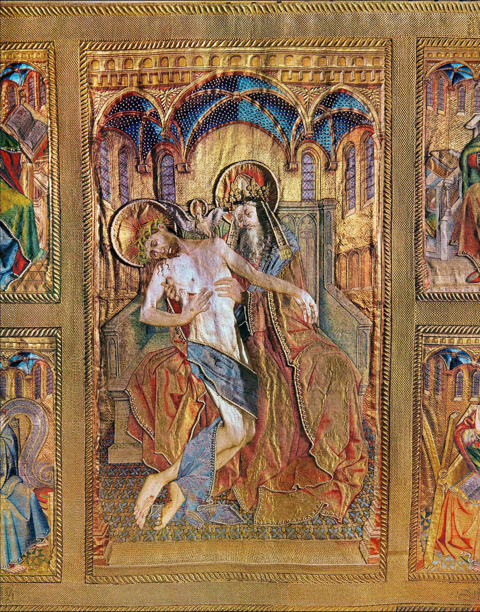 Trono da Misericórdia, padrinho segurando o filho de joelhosAltar antependium dos paramentos de missa borgonheses ... (bordados em linho, fios de ouro e prata, seda, veludo, pérolas, vidro) de Flemish School