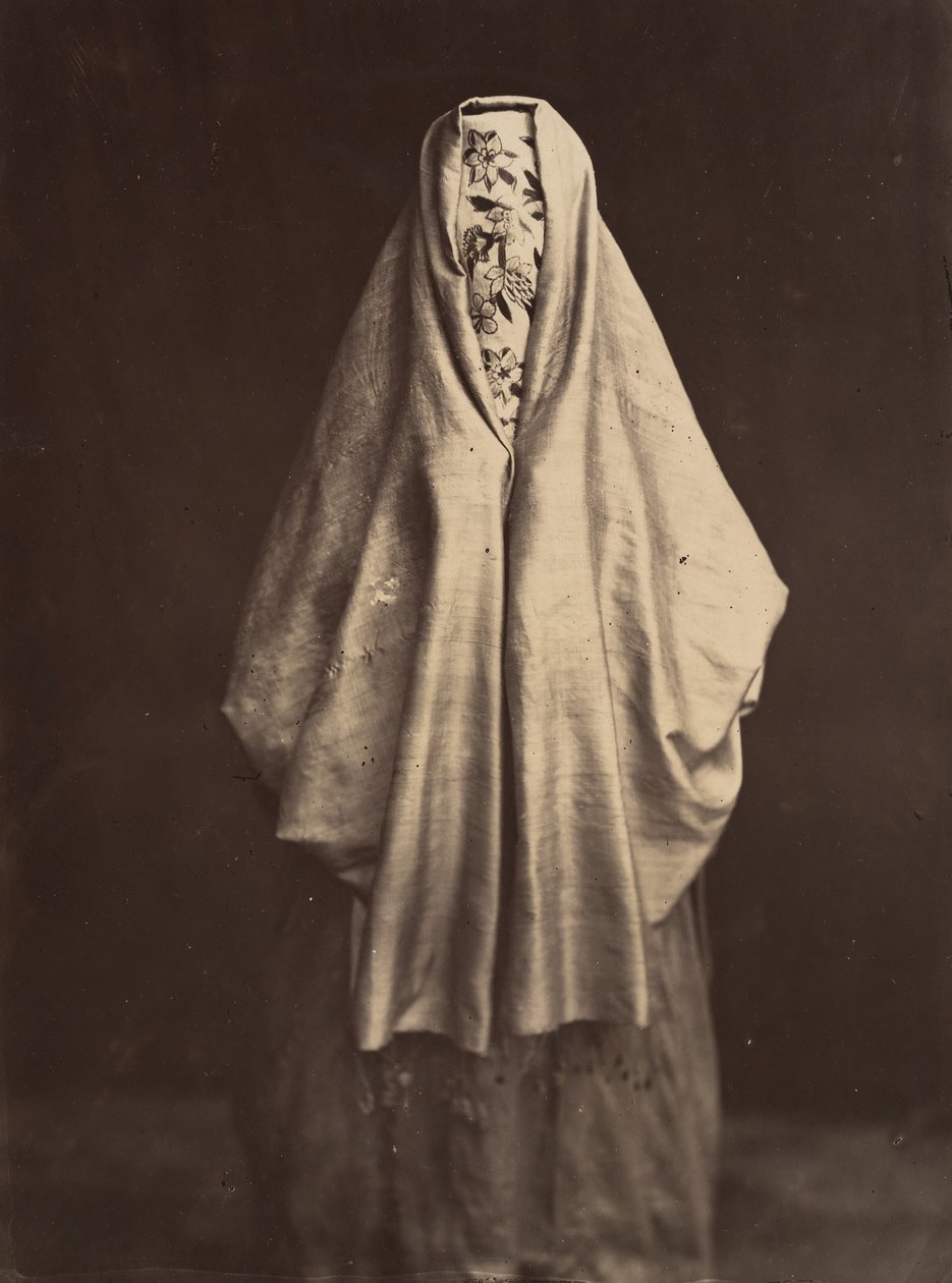 Mulher turca no vestido da cidade, década de 1870. de Félix Bonfils