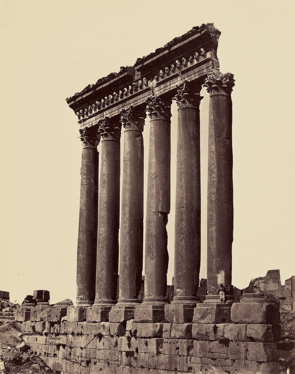 Grandes colunas do Templo do Sol (Balbek) de Félix Bonfils