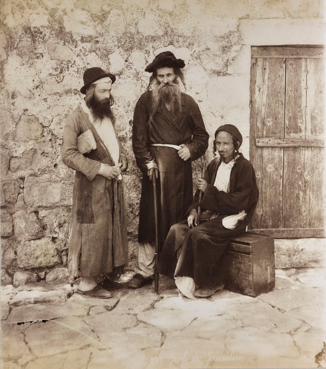Retrato de três homens judeus em Jerusalém de Félix Bonfils
