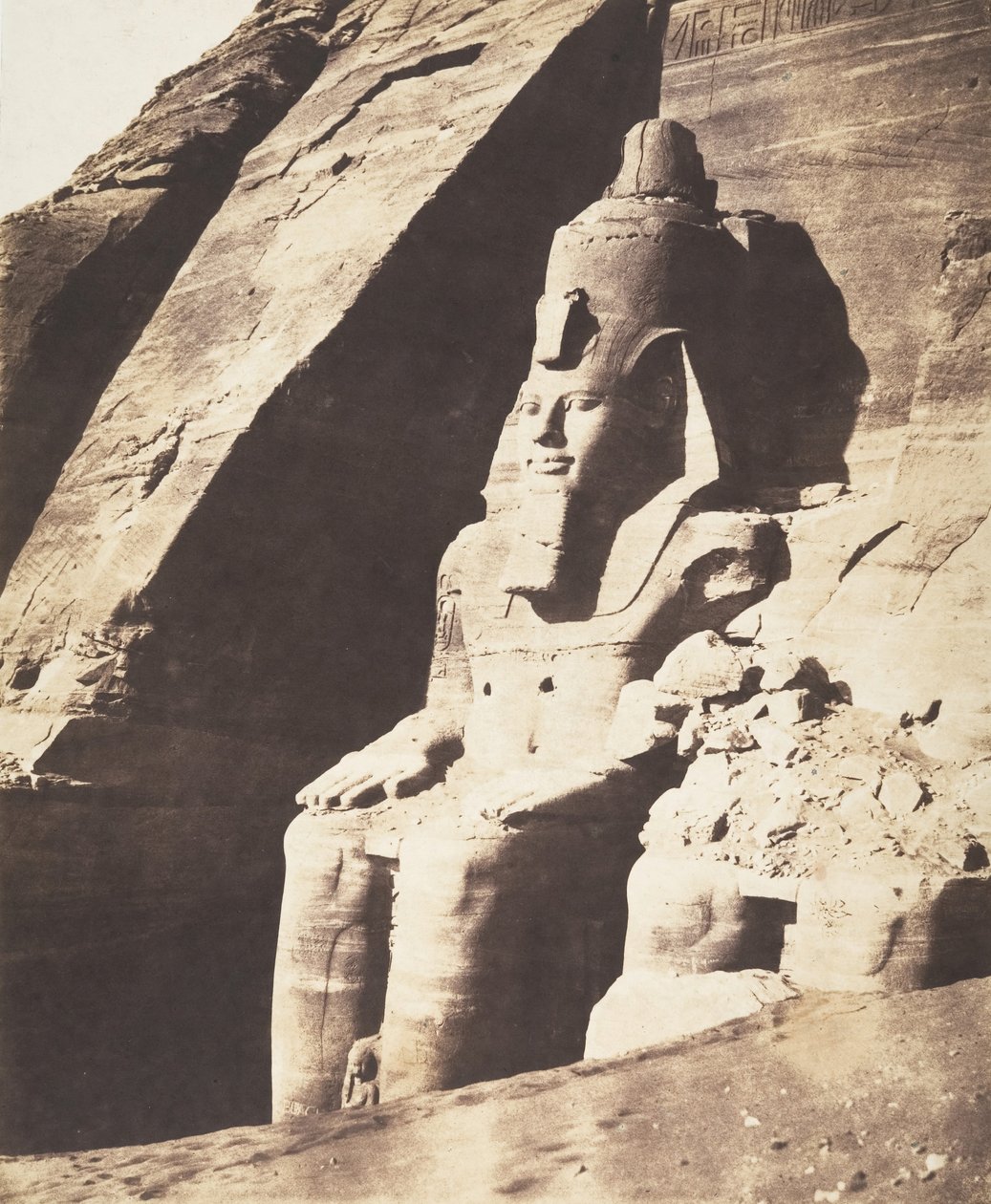 Abou Sembil, Grand Spéos - Estátuas Colossais, Vistas de Três Quartos, 1851-52. de Félix Teynard