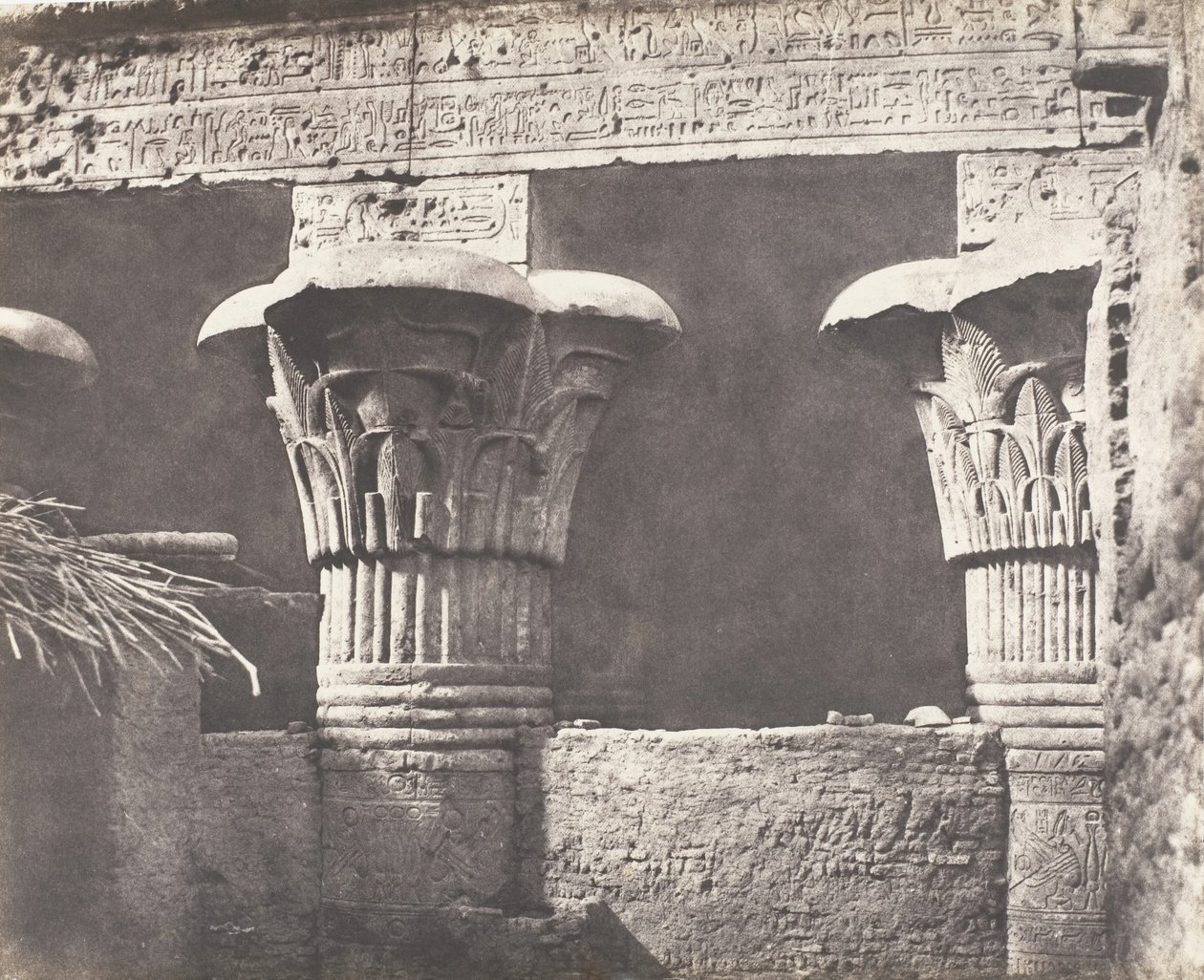 Esneh Latopolis, Construction Ensablée - Architrave, Futs, et Chapit..., 1851-52, impresso 1853-54. de Félix Teynard
