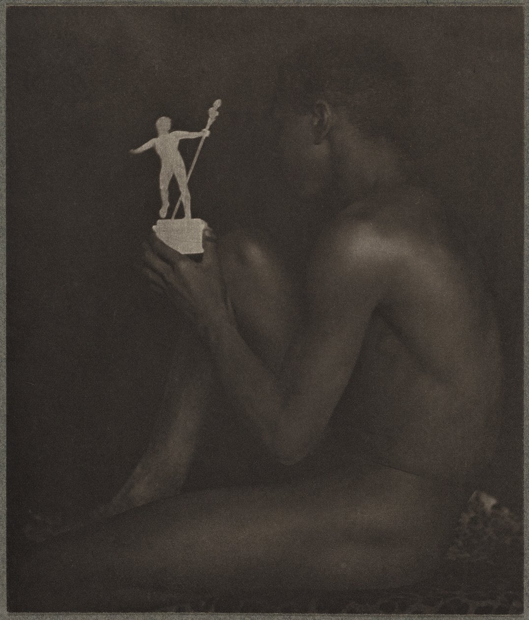 Ébano e marfim, 1899 (foto) de Forshaw Day