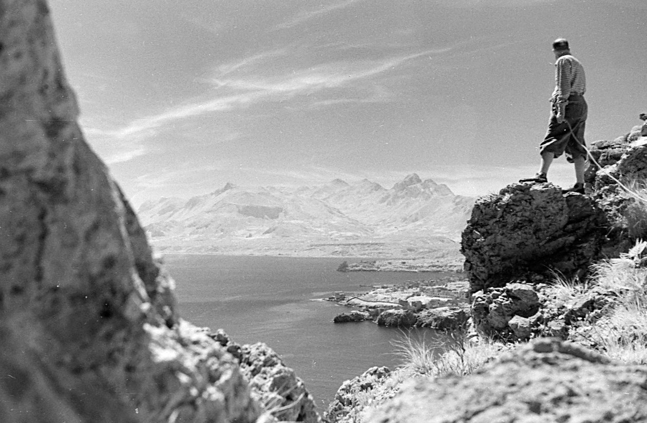 Vista de Capo Zafferano de Fosco Maraini