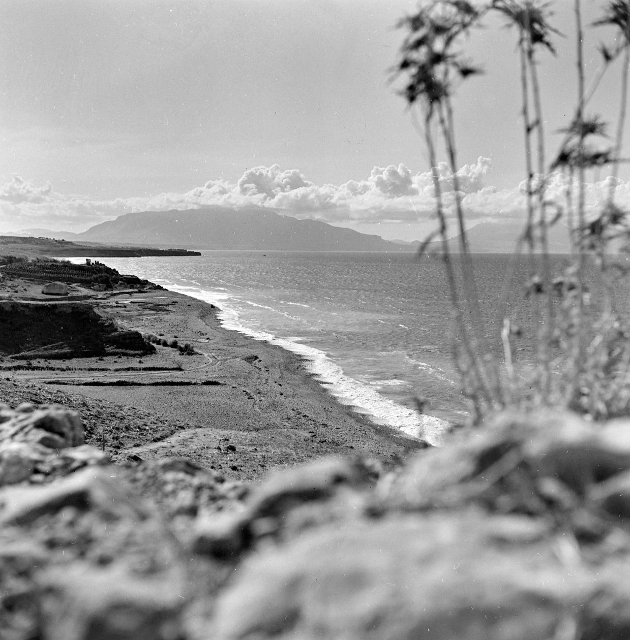 Vista do Golfo de Castellammare de Fosco Maraini