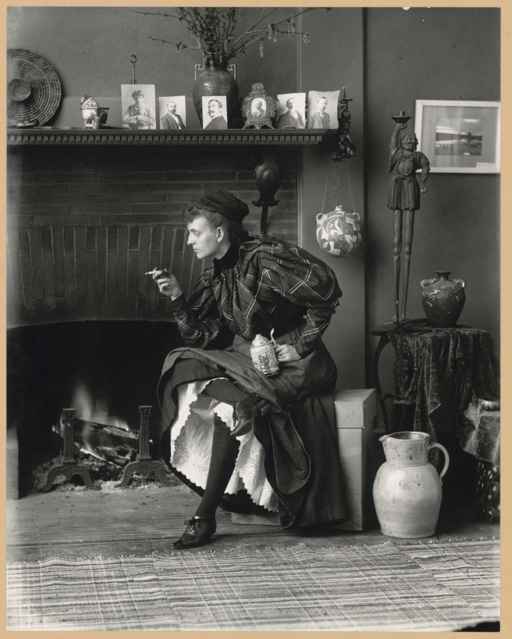 Frances Benjamin Johnston, Auto-Retrato (como 