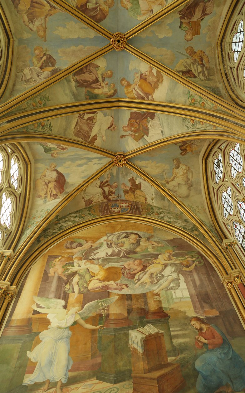 As abóbadas da capela Rayonnant da Abadia com pinturas renascentistas, do século 13 ao 16 de Francesco Primaticcio