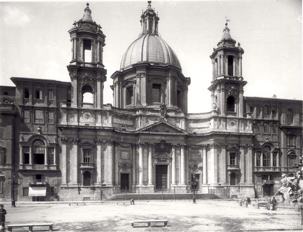 Igreja de Sant Agnese, 1653-57 de Francesco Borromini