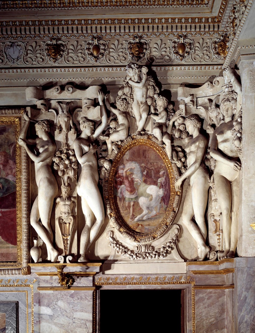 Arquitectura: detalhe da sala de Anne de Pisseleu Duquesa de Etampes (1508-1580), preferida de François I, no castelo de Fontainebleau conhecido como a Escadaria do Rei. Realizado por Francesco Primaticcio dit Le Primatice (1504-1570) 1541 Fontainebleau, m de Francesco Primaticcio