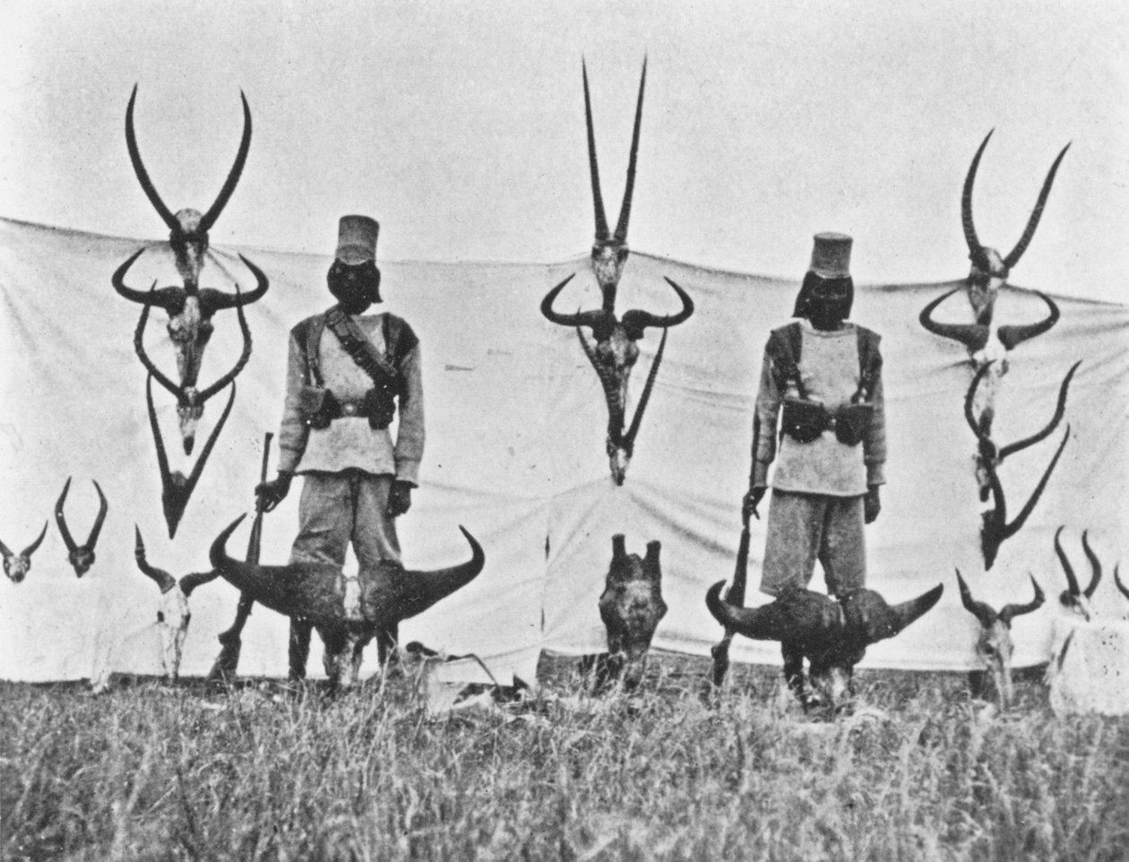 Um tiro de três semanas no Guaso Nyiro, de &39;Big Game Shooting on the Equator&39;, 1908 de Francis Arthur Dickinson