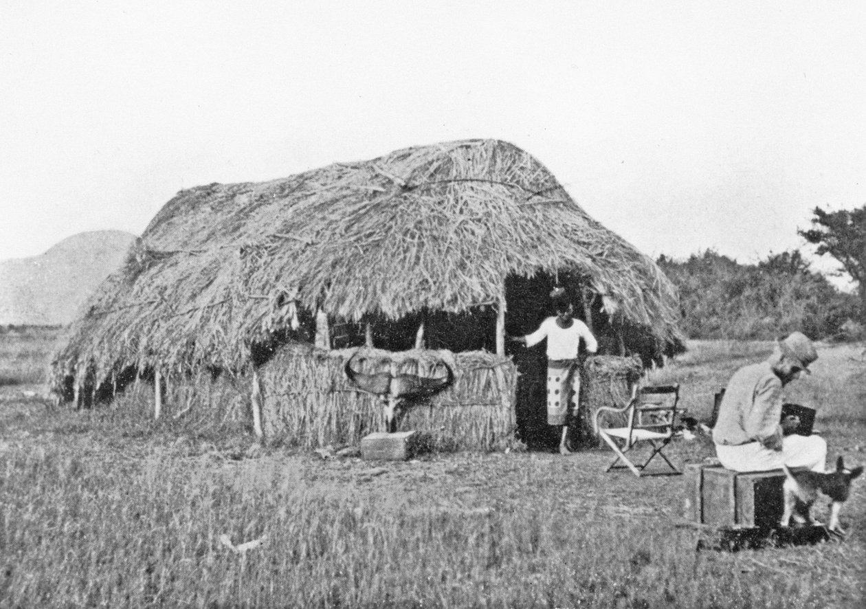 Minha casa no acampamento no Guaso Nyiro, de &39;Big Game Shooting on the Equator&39;, 1908 de Francis Arthur Dickinson