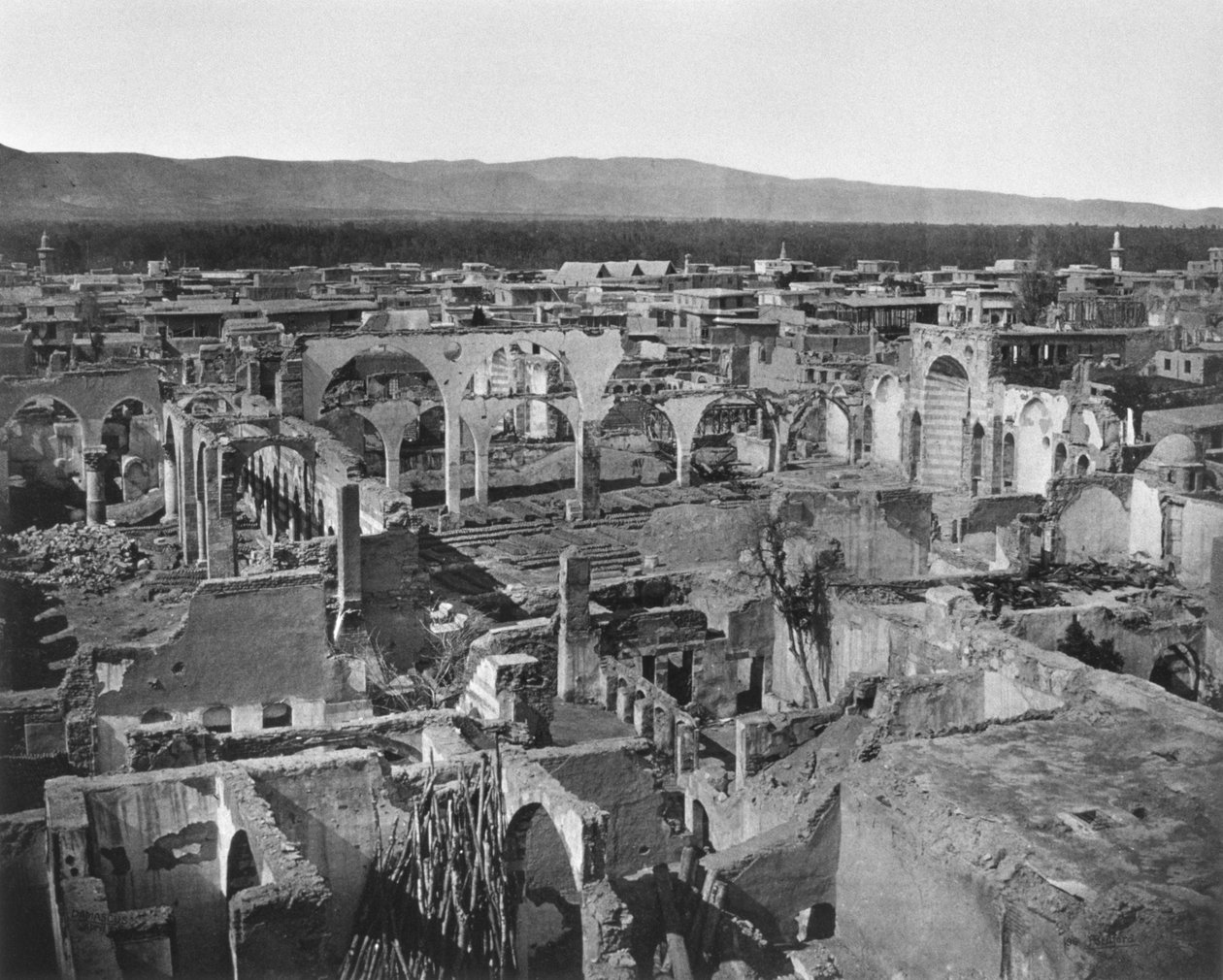 Vista da área cristã, cidade de Damasco após o incêndio de 1860, 1862 de Francis Bedford