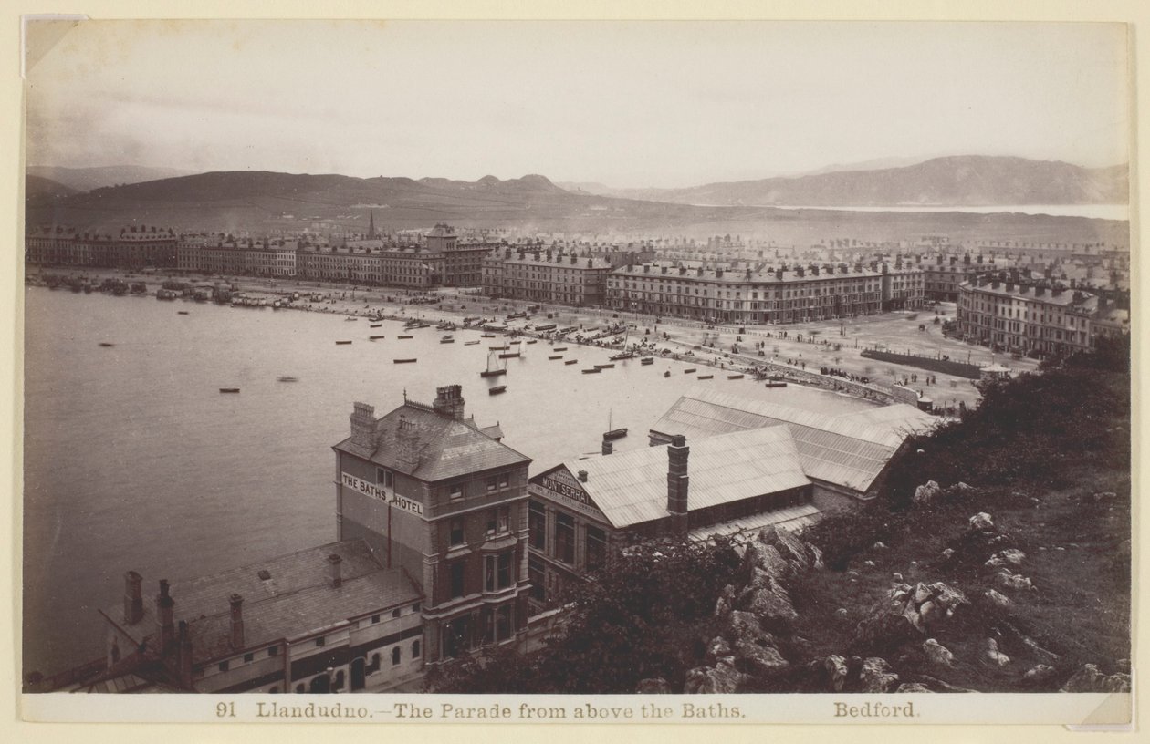 Llandudno-O desfile de cima dos banhos de Francis Bedford