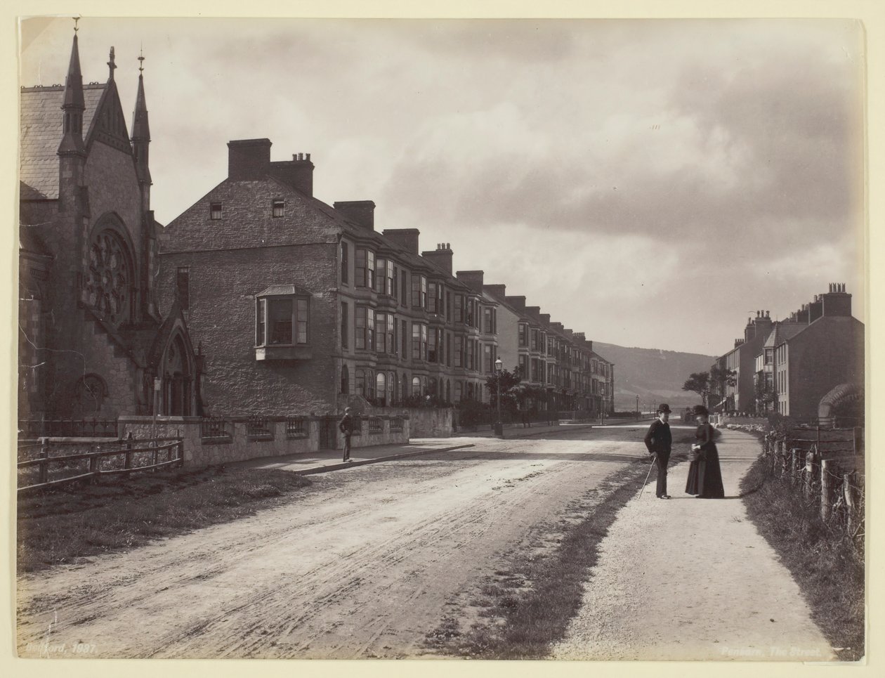 Pensarn, a Rua, 186094. de Francis Bedford