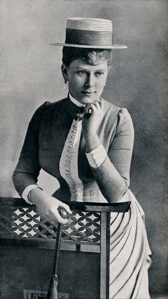 Estudo de retratos da futura Rainha Maria, 1885 1911 de Francis Byrne and Co