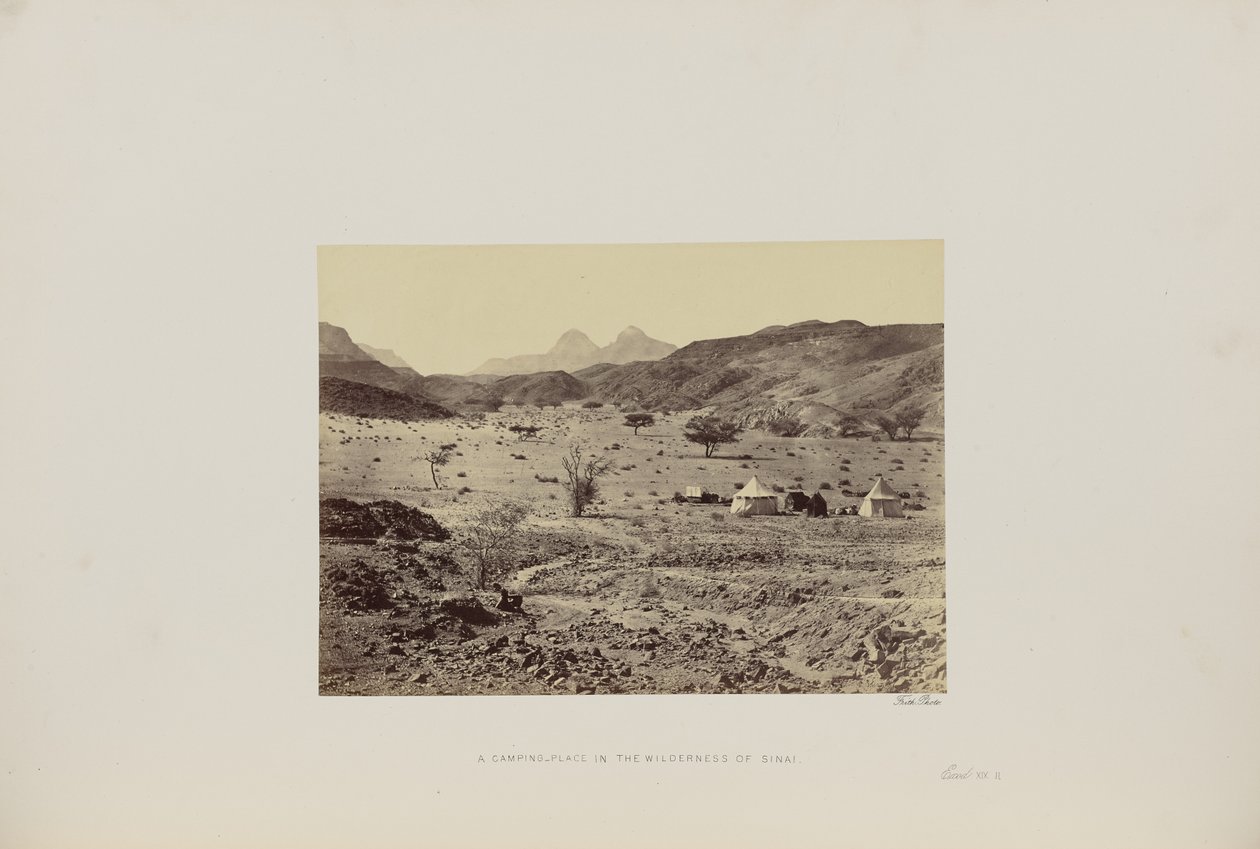 Um local de acampamento no deserto do Sinai de Francis Frith