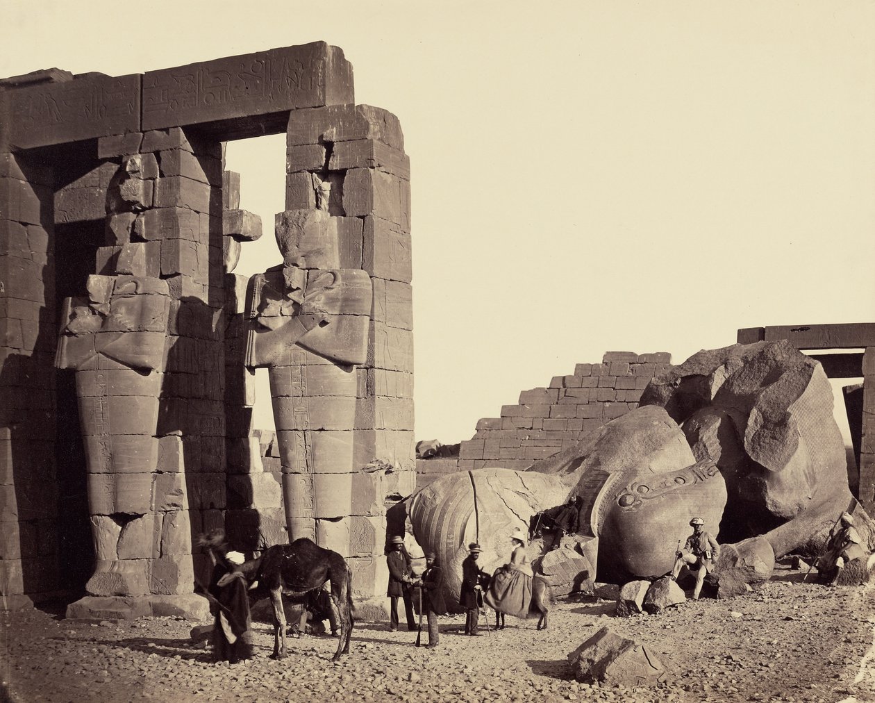 Colosso caído do Ramesseum, Tebas de Francis Frith