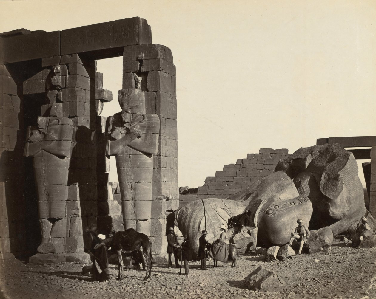 Estátua caída no Ramesseum, Tebas de Francis Frith