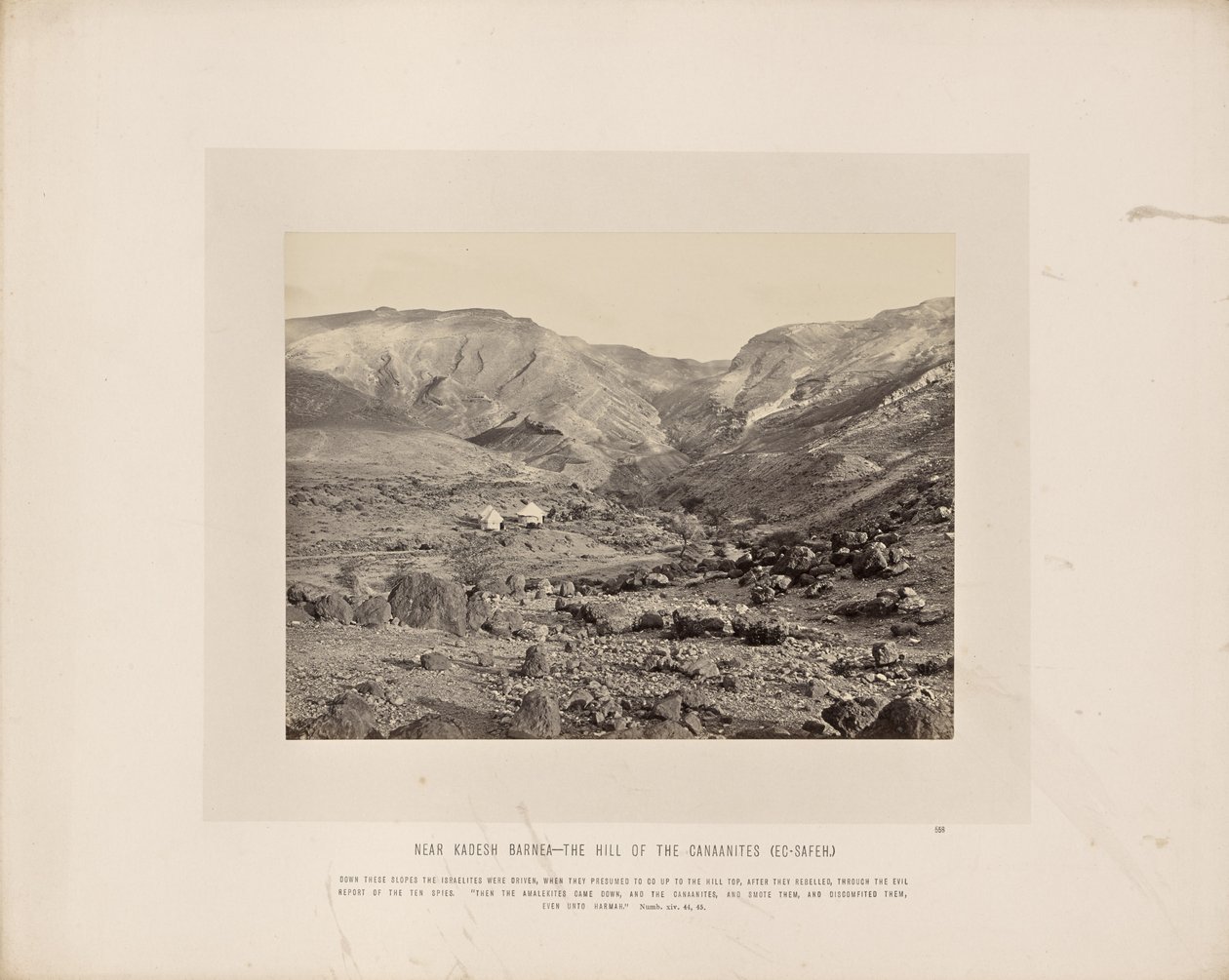 Perto de Cades-Barnéia - o monte dos cananeus (Ec-Safeh) de Francis Frith