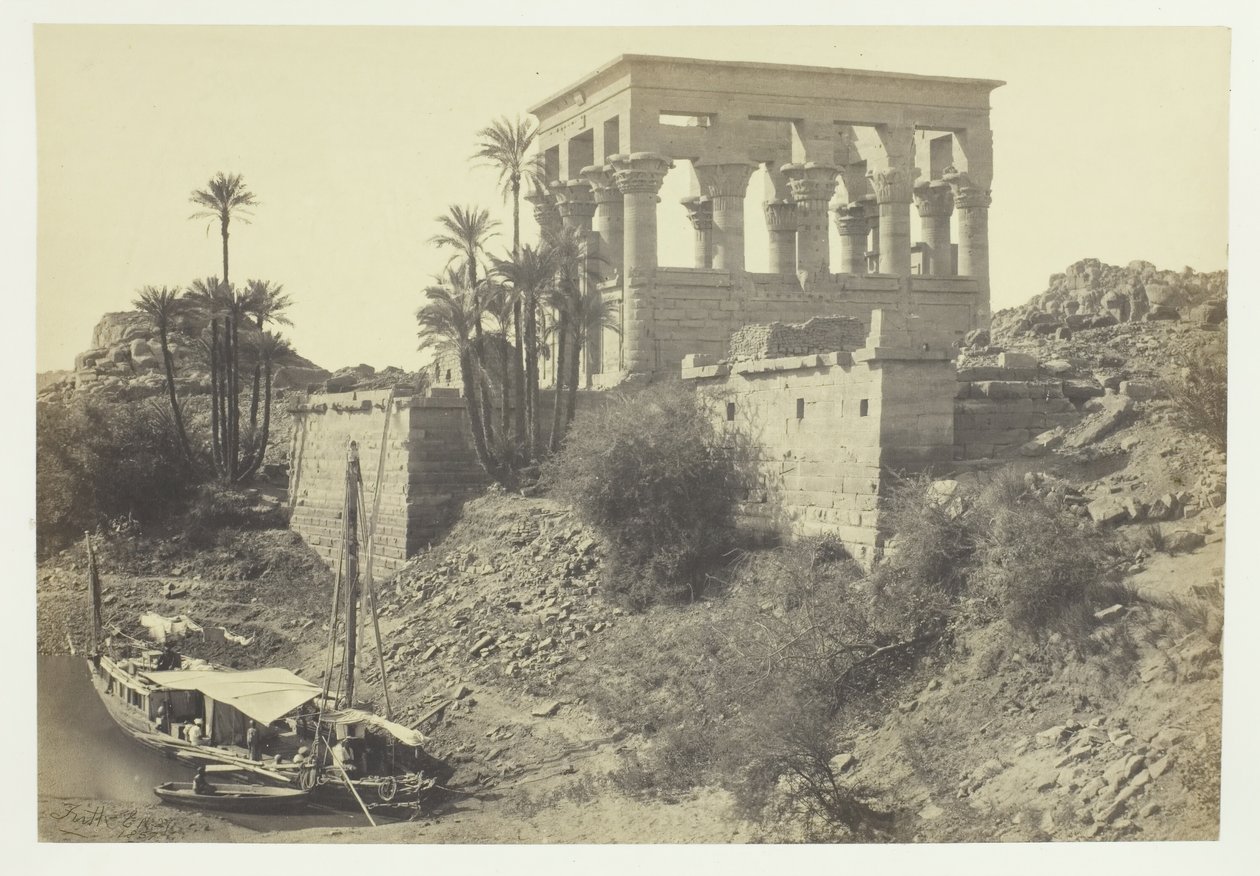 Cama do Faraó, Ilha de Philæ, 1857. de Francis Frith