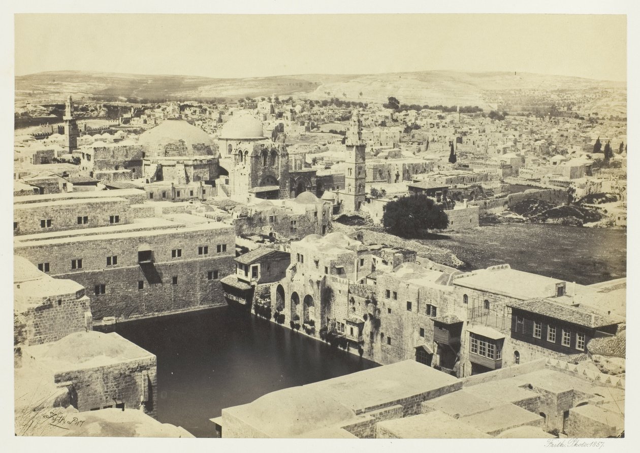 A piscina de Ezequias, da torre de Hippico, Jerusalém de Francis Frith
