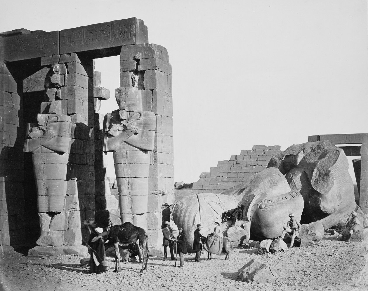 O Ramesseum, Tebas, Egito, 1858 de Francis Frith